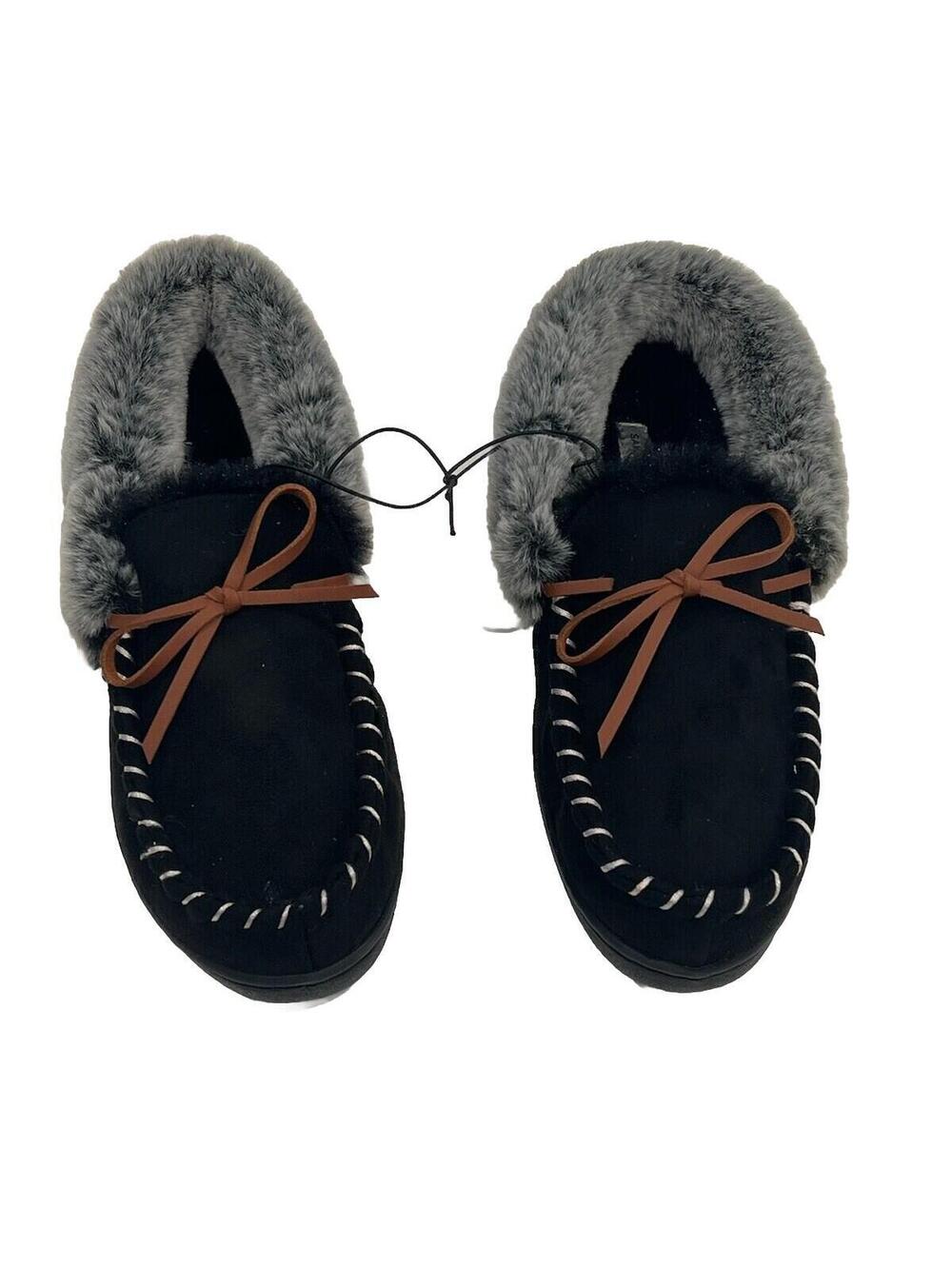 Saks Fifth Avenue Women's Ultra Plush Black  Slippers XS TP 5-6 - Picture 2 of 4